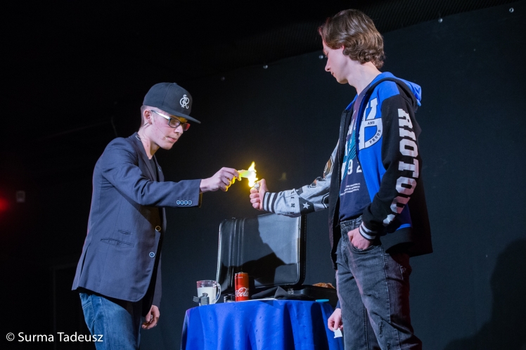 zaczarowal-publicznosc