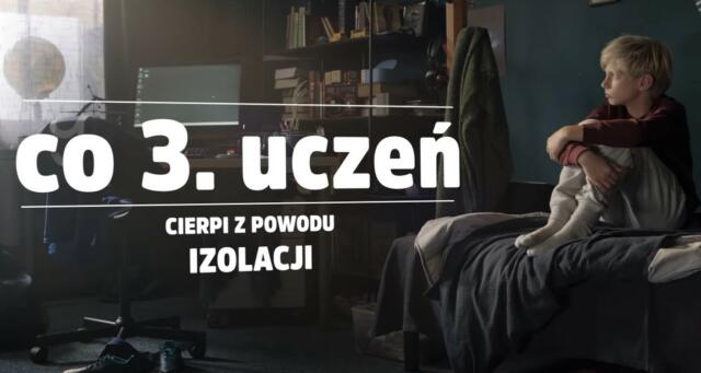 Co3uczenCierpiZpowoduIzolacji