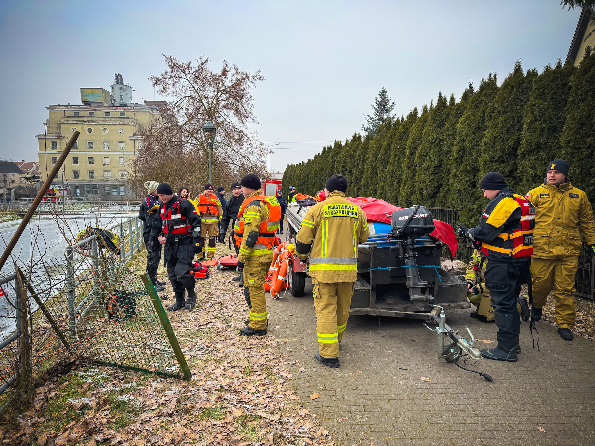 Nie załamuj się na lodzie